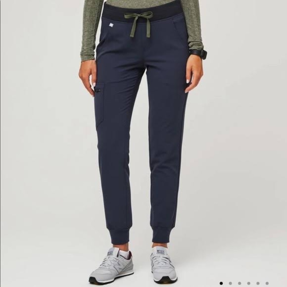 FIGS Quiet Navy Zamora Joggers